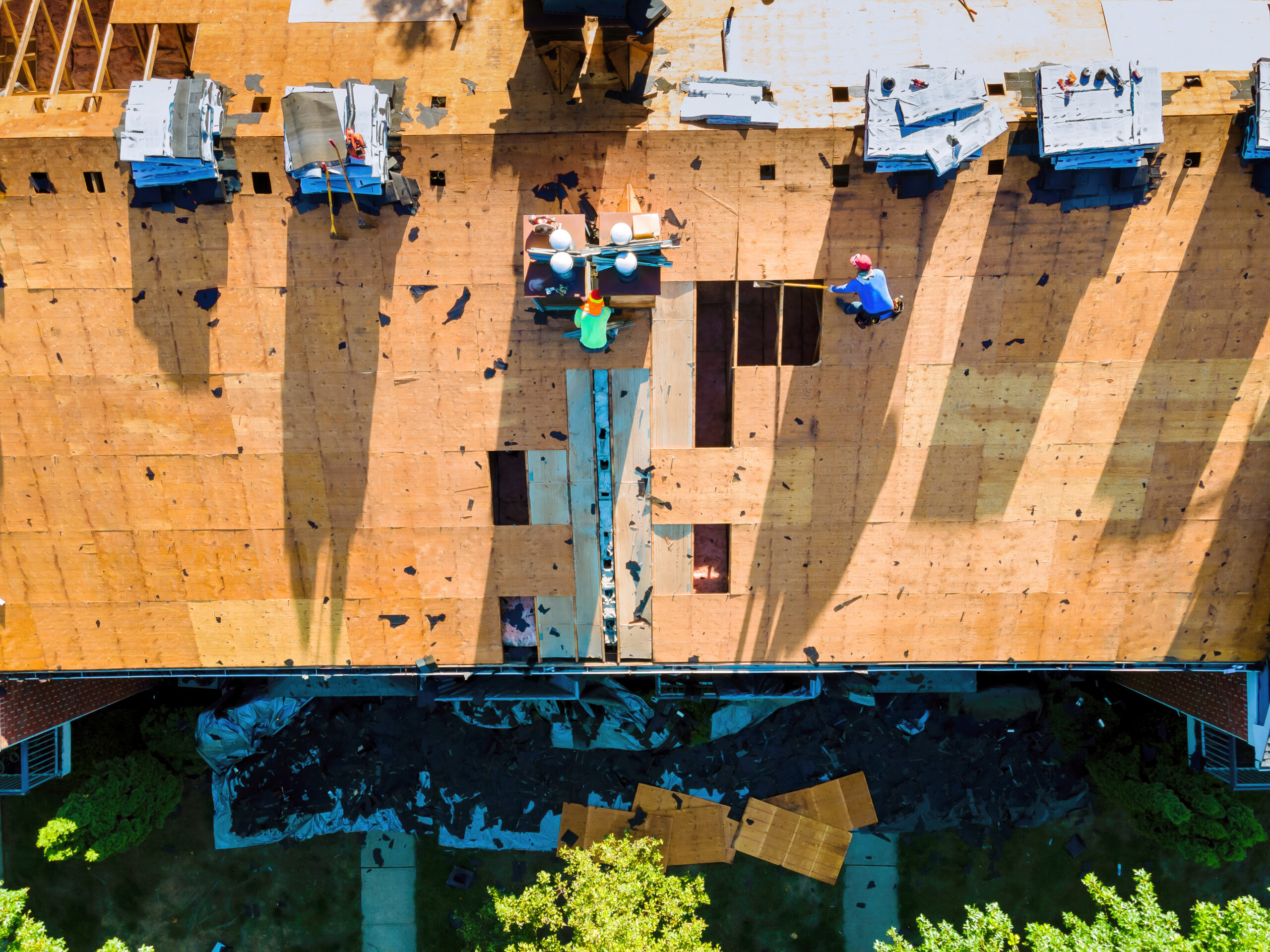 Top Questions to Ask Your Roofing Contractor Before Starting a Project