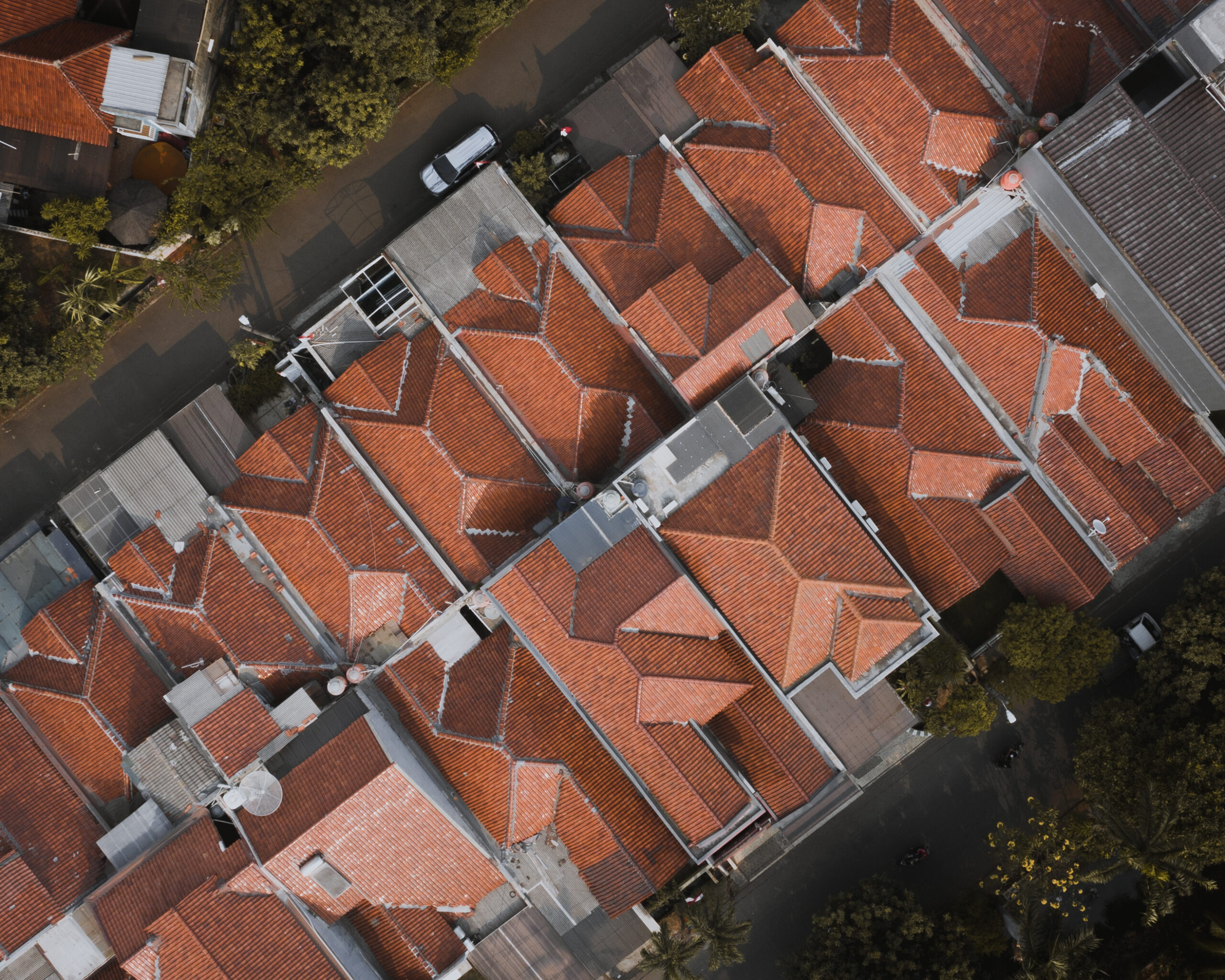 Why Transparent Communication During Roofing Projects Matters to Your Peace of Mind